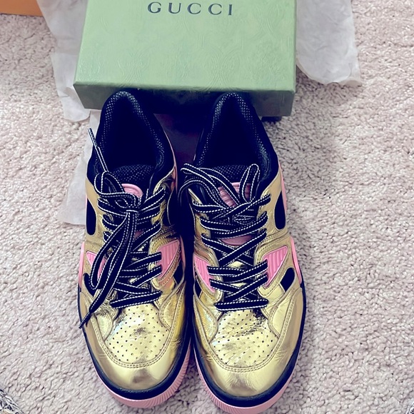 Gucci Basket Sneakers - Picture 1 of 7
